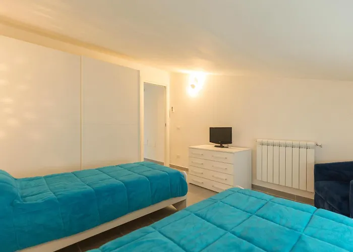 La Ginestra - Helloelba * Rio dellʼElba